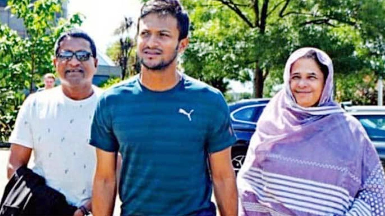 তামিমকে দেখতে হাসপাতালে গিয়েছেন সাকিবের বাবা-মা